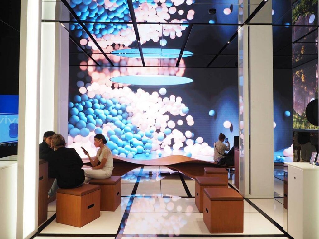 ชมภาพบรรยากาศ vivo flagship store ก่อนเปิดตัวอย่างเป็นทางการ 26 มกราคม 2565