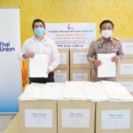ไทยยูเนี่ยน ดูแลโลกในวันสิ่งแวดล้อมโลก บริจาคเสื้อผ้าและชุด PPE ที่ทำจากพลาสติกอัพไซเคิล