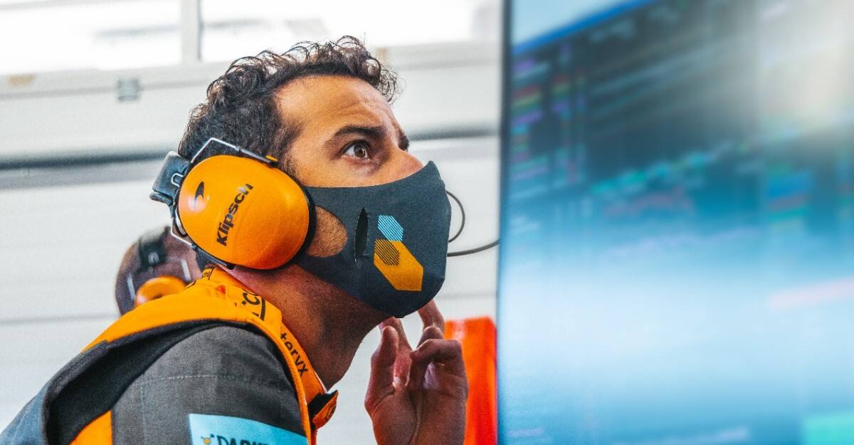 VMware เป็นพันธมิตรอย่างเป็นทางการของ McLaren Racing