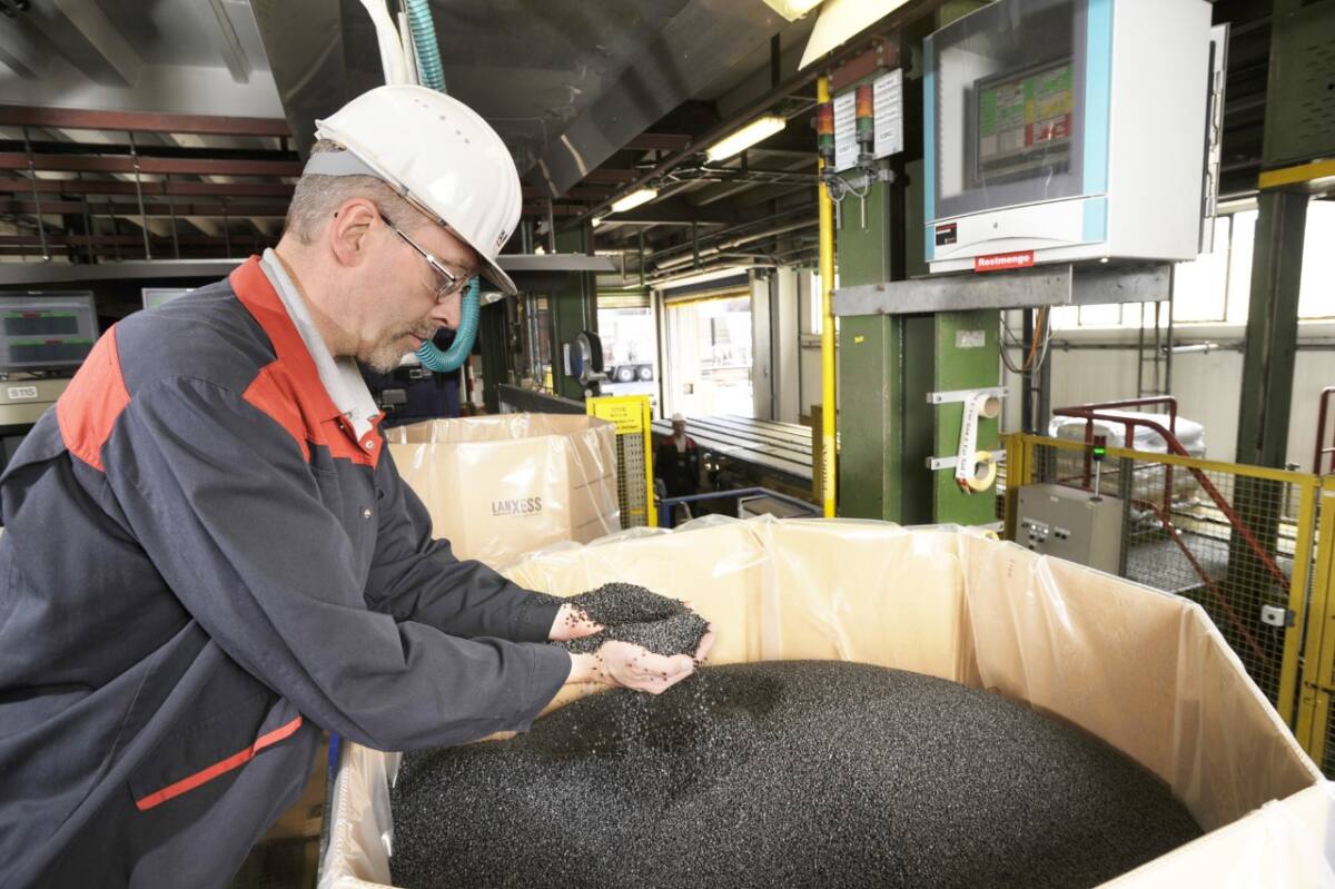 LANXESS และ Advent International ตั้งบริษัทร่วมทุน ด้านวัสดุโพลีเมอร์วิศวกรรมประสิทธิภาพสูง