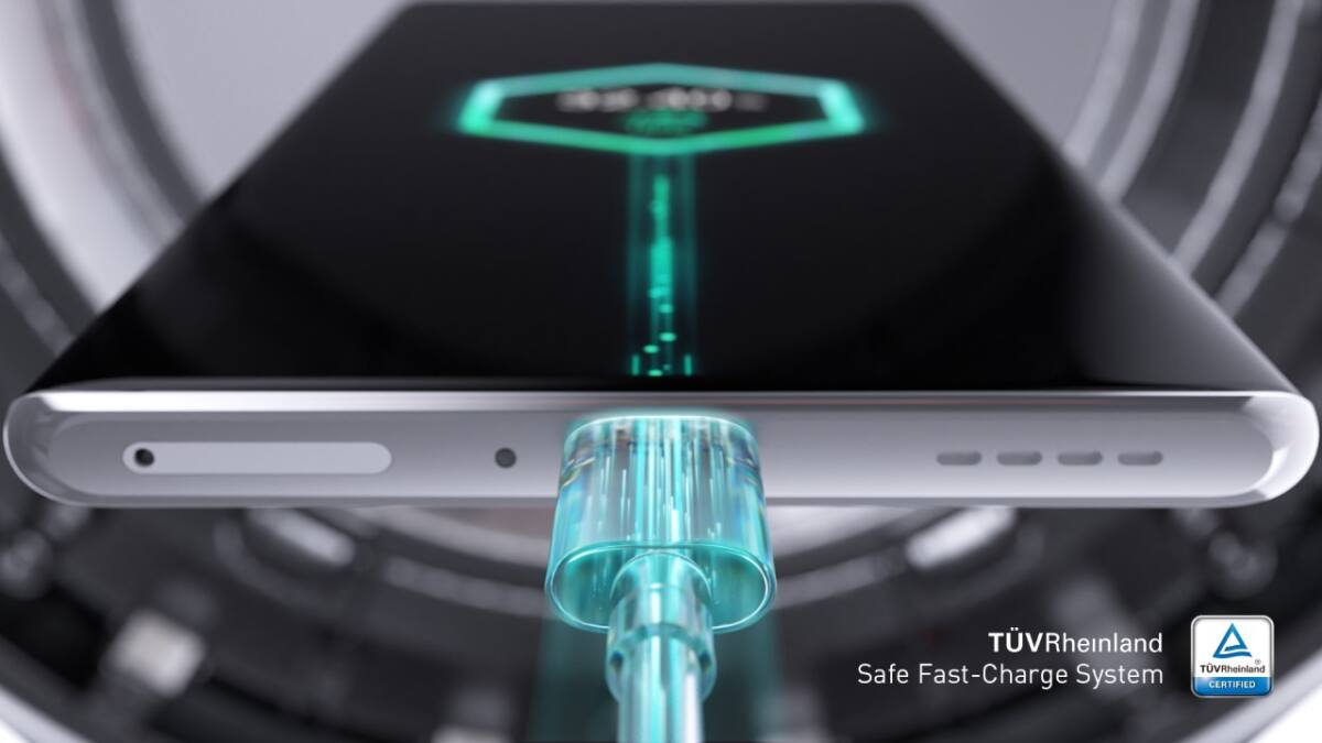 Infinix เปิดตัวเทคโนโลยี Thunder Charge 180W ชาร์จแบตเตอรี่ 4500mAh 50% ใน 4 นาที
