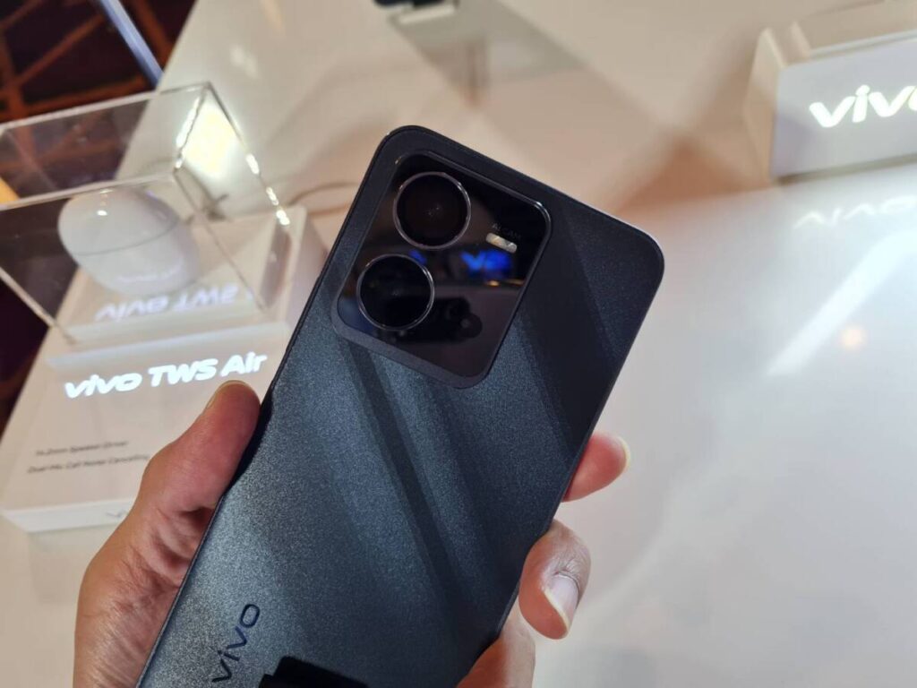 vivo เปิดตัว V25 Series 5G มาพร้อมกล้องหน้า 50MP ชูจุดเด่นถ่ายภาพตอนกลางคืน