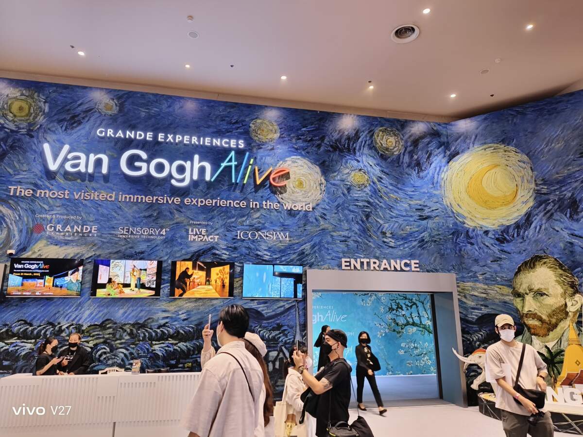 พาชมภาพบรรยากาศนิทรรศการศิลปะ "Van Gogh Alive Bangkok"
