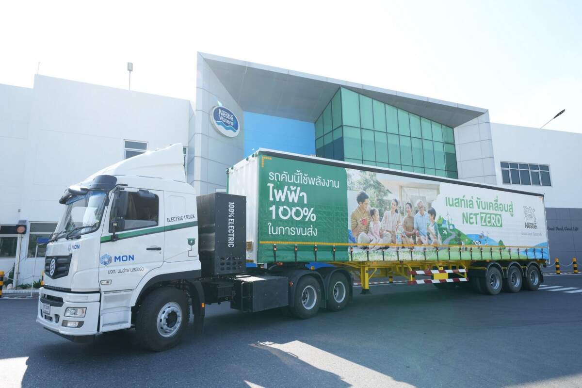 Nestle นำร่องรถขนส่งพลังงานไฟฟ้า 100% ลดการปล่อยก๊าซคาร์บอนตามแผนงานสู่ Net Zero
