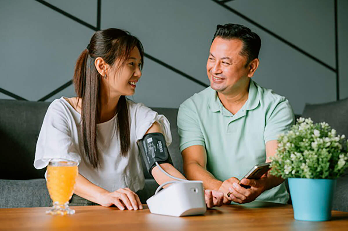 OMRON เผย การตรวจวัดความดันโลหิตที่บ้านเป็นประจำจะช่วยลดความเสี่ยงจากโรคหลอดเลือดสมองได้อย่างมีประสิทธิภาพ