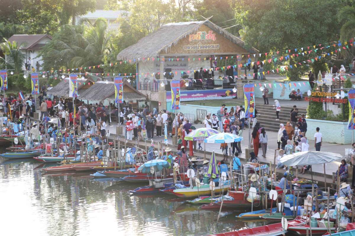 ปลื้ม! “ตลาดต้องชม” พื้นที่ภาคใต้ สร้างแรงกระตุ้นนักท่องเที่ยว สร้างรายได้-ขยายโอกาสให้ชุมชนมีความสุขยั่งยืน