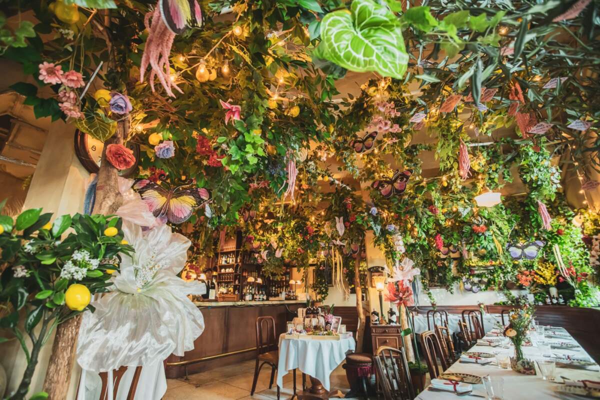 Hendrick’s เปิดตัว Flora Adora บานสะพรั่งแล้ววันนี้ใจกลางกรุงเทพมหานคร