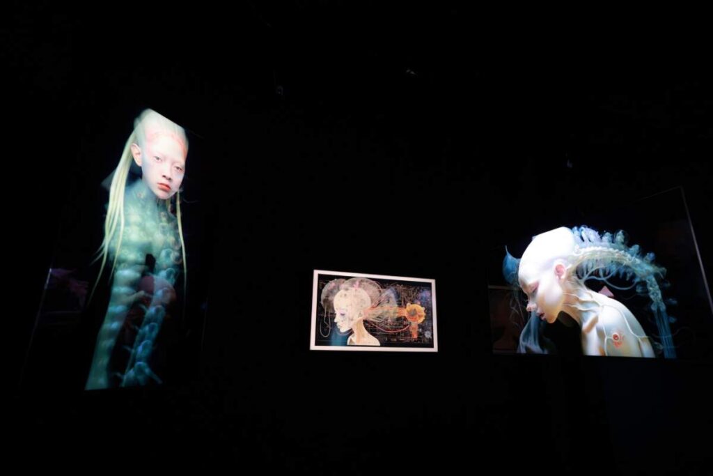 Samsung จับมือศิลปิน 0010x0010 เปิดนิทรรศการ "Algorithmic Organisms" ที่ MOCA BANGKOK