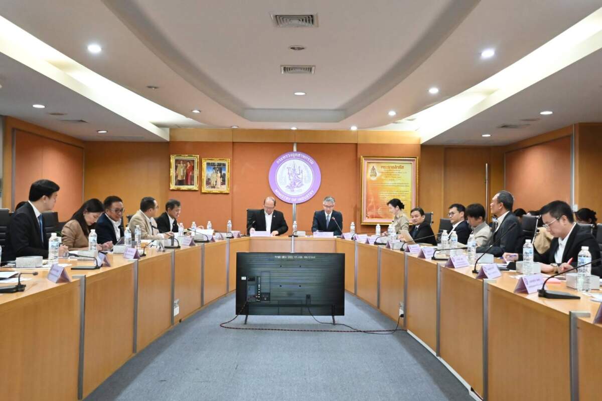 ผนึก 2 ยักษ์ อุตฯ! ก.อุตสาหกรรม ร่วม สภาอุตฯ ลุยขับเคลื่อนเศรษฐกิจ ดันแนวทางยกระดับศักยภาพอุตสาหกรรม