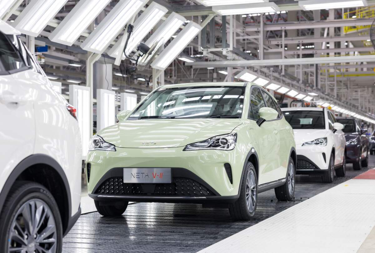 NETA เริ่มผลิตรถยนต์ EV ในไทย ประเดิมรุ่นแรก NETA V-II พร้อมส่งมอบลูกค้าคนไทยเมษายนนี้