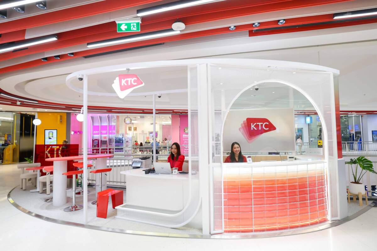เคทีซีเปิดโฉม KTC TOUCH สาขาเดอะมอลล์ไลฟ์สโตร์ บางกะปิ ภายใต้คอนเซ็ปต์ Biz Café