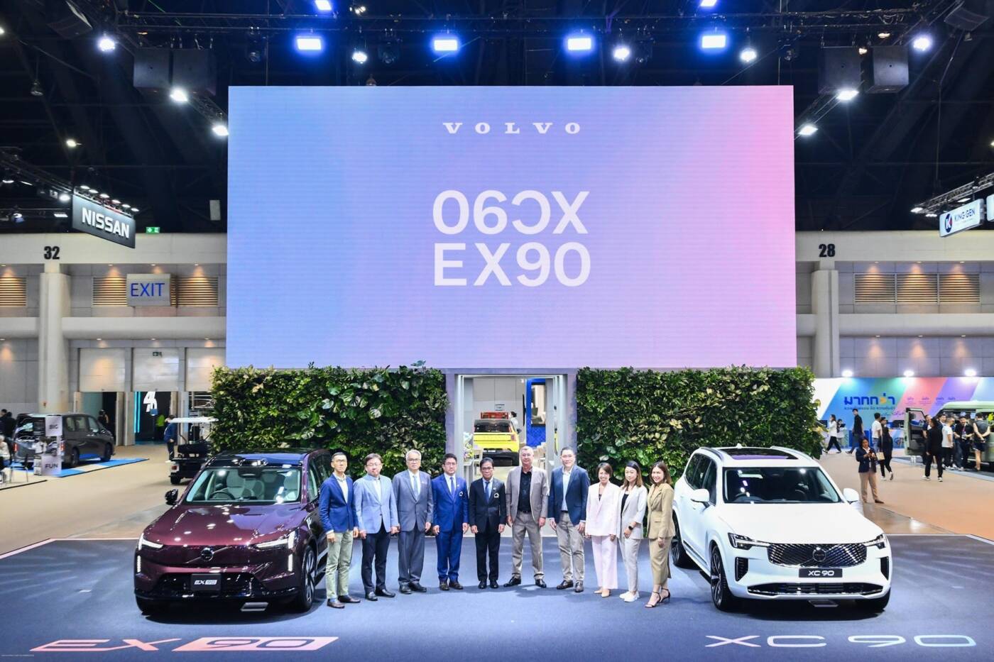 Volvo เขย่าตลาดเอสยูวี เปิดตัว XC90 โฉมใหม่ ดุดัน เร้าใจ พร้อมอัด EX90 ไฟฟ้า 100% 6 ที่นั่ง ชิงยอดมอเตอร์โชว์ 2025