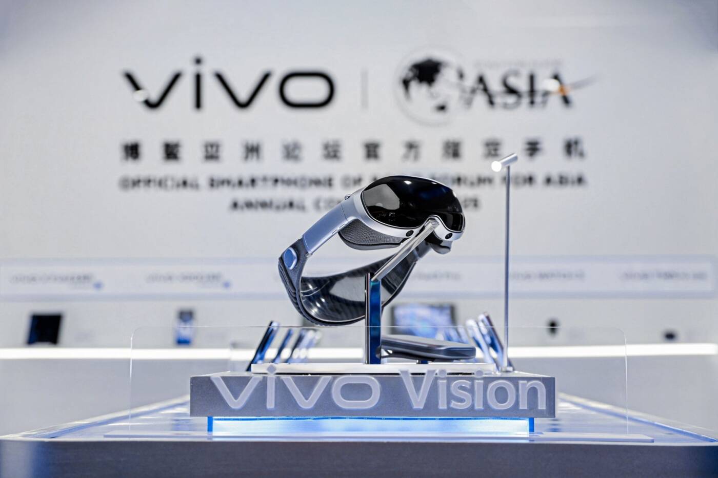เผยโฉม ‘vivo Vision’ นวัตกรรม MR พร้อมประกาศจัดตั้ง Robotics Lab