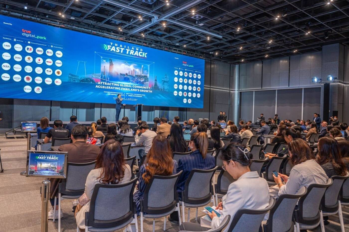 ทรู ดิจิทัล พาร์ค ผนึก บีโอไอ เปิด "Thailand Fast Track" ดึงดูดสตาร์ทอัพทั่วโลก ปักหมุดไทยศูนย์กลางลงทุนแห่งใหม่