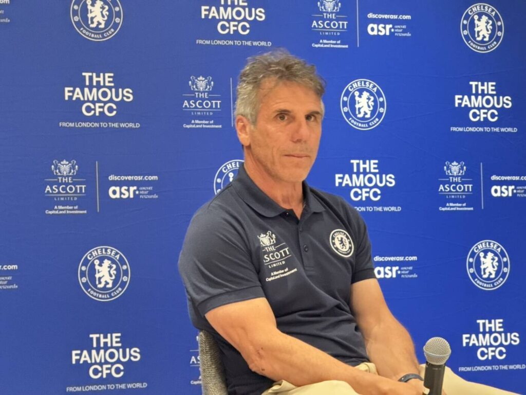 ”จิอันฟรังโก โซลา“ ตำนานเชลซี เยือนประเทศไทย ฉลองความสำเร็จ "The Famous CFC" ฤดูกาล 2024/25