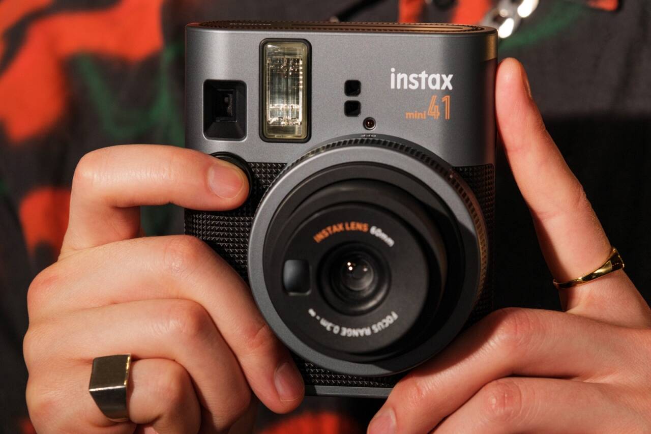 instax mini 41 ฟังก์ชันครบครัน ตอบโจทย์สายแฟชั่นยุคดิจิทัล