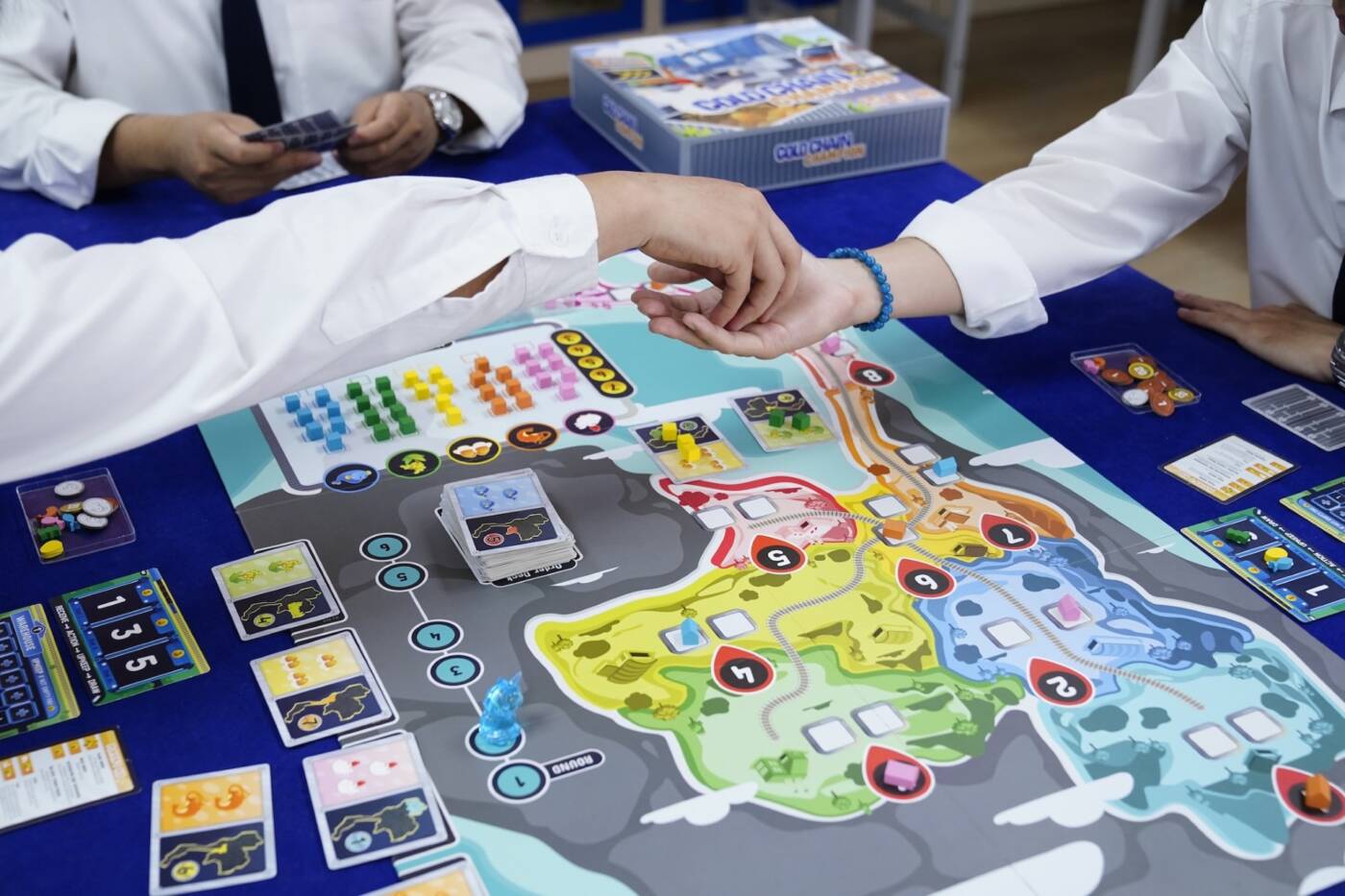 SPU ผสานบอร์ดเกม-VR สอนโลจิสติกส์ ตอบโจทย์ยุคดิจิทัล สร้างบัณฑิตรายได้สูง