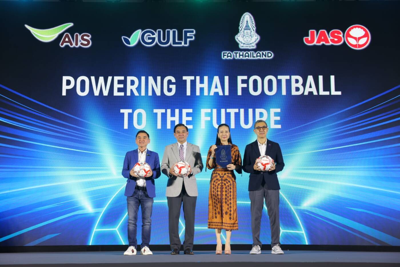 GULF, AIS, JAS ผนึกกำลังพลิกโฉมวงการฟุตบอลไทย: ถ่ายทอดสดครบทุกมิติ พร้อมยกระดับสู่เวทีโลก