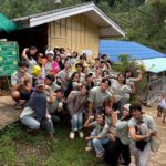 AIS ผนึกพลังนิสิตจุฬาฯ พลิกโฉมการศึกษาบนดอย มอบห้องสมุดดิจิทัล ณ บ้านแม่โมงเย้า จ.เชียงราย