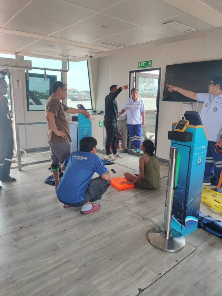 พนักงานเรือฮีโร่! โดดน้ำช่วยสาวท้อง 5 เดือน หวิดจมแม่น้ำเจ้าพระยา