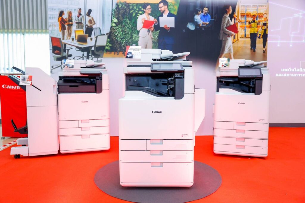 Canon เดินเกมรุกตลาดเครื่องพิมพ์ไทย! เปิดตัว ‘imageFORCE’ 4 รุ่นใหม่ ชู AI-Cloud ตอบโจทย์ยุคไฮบริด ผลิตโดยคนไทยสู่ตลาดโลก