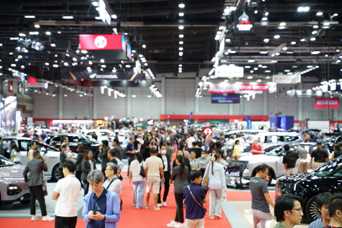 BIG MOTOR SALE 2025 คึกคัก! ค่ายรถอัดโปรโมชั่น "บู๊ธแตก" กระตุ้นยอดขาย