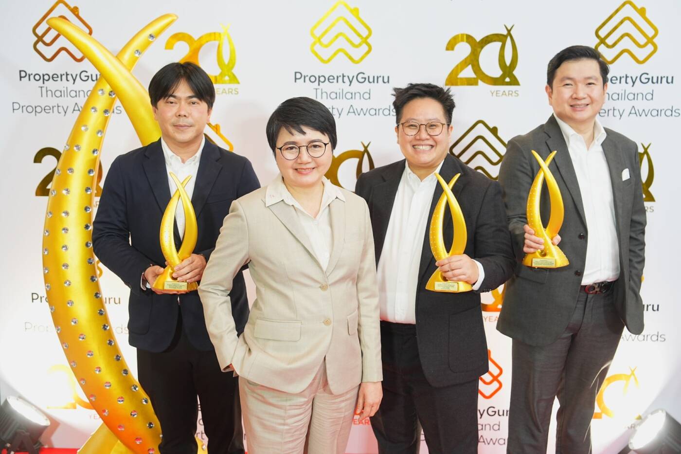 เซ็นทรัลพัฒนา เรซซิเด้นซ์ คว้า 3 รางวัลใหญ่จาก PropertyGuru ตอกย้ำแบรนด์ที่หนึ่งในใจผู้บริโภค
