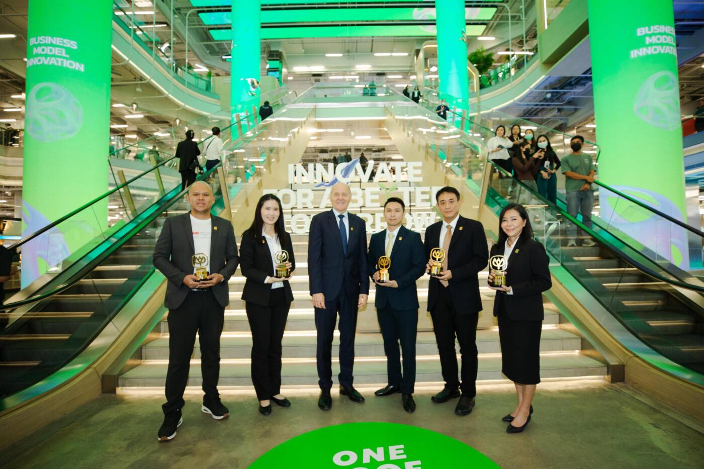 รู้จัก 2 ทีมนวัตกรทรู กับการสร้างนวัตกรรมที่ช่วยให้ทุกประสบการณ์ตรงใจลูกค้า พร้อมขับเคลื่อนองค์กรด้วยข้อมูล