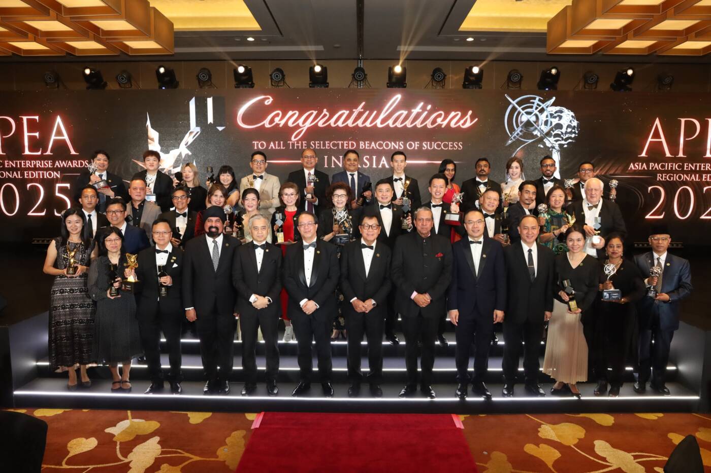 กฟผ. คว้า 2 รางวัล APEA 2025 ตอกย้ำผู้นำพลังงานยั่งยืน