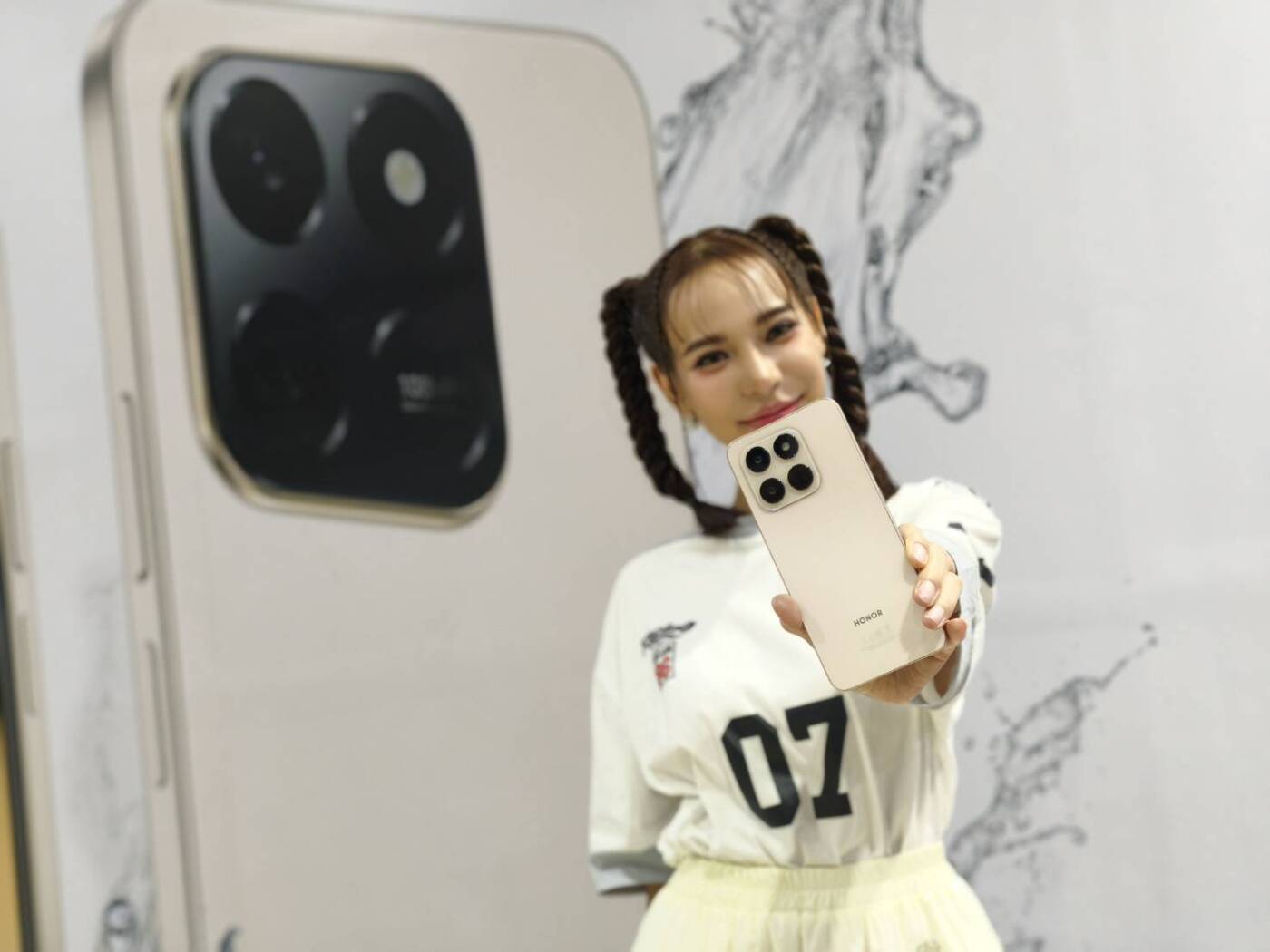 เปิดตัว 'HONOR X7d Series' สมาร์ทโฟน "ถึก ทน คุ้ม พร้อม AI" ชูมาตรฐานทนทาน 5 ดาวจาก SGS แบตฯ 6500mAh เริ่มต้นเพียง 5,999 บาท