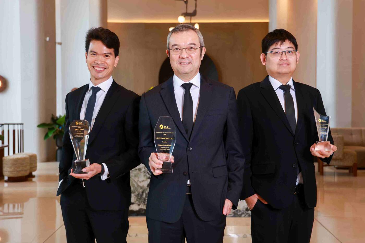 เซ็นทารา คว้า 3 รางวัลใหญ่ IAA Awards 2025: ตอกย้ำความเป็นเลิศ "CEO - CFO - IR"