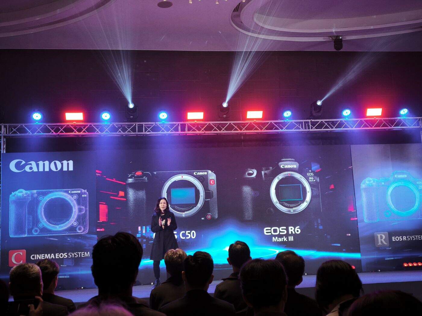 Canon เปิดตัว 'EOS R6 Mark III' และ 'Cinema EOS C50' กล้องไฮบริดเรือธงใหม่ ชู Open Gate 7K RAW