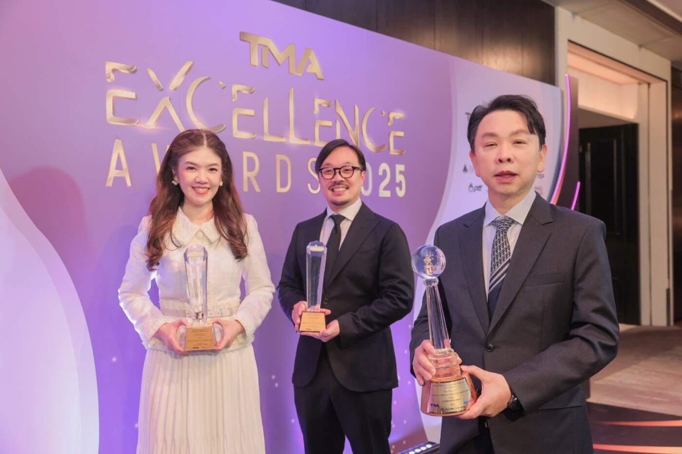 เซ็นทรัลพัฒนา คว้า 3 รางวัลพระราชทาน Thailand Corporate Excellence Awards 2025 ชู 'Marketing Excellence' ตอกย้ำผู้นำอสังหาฯ ไทย