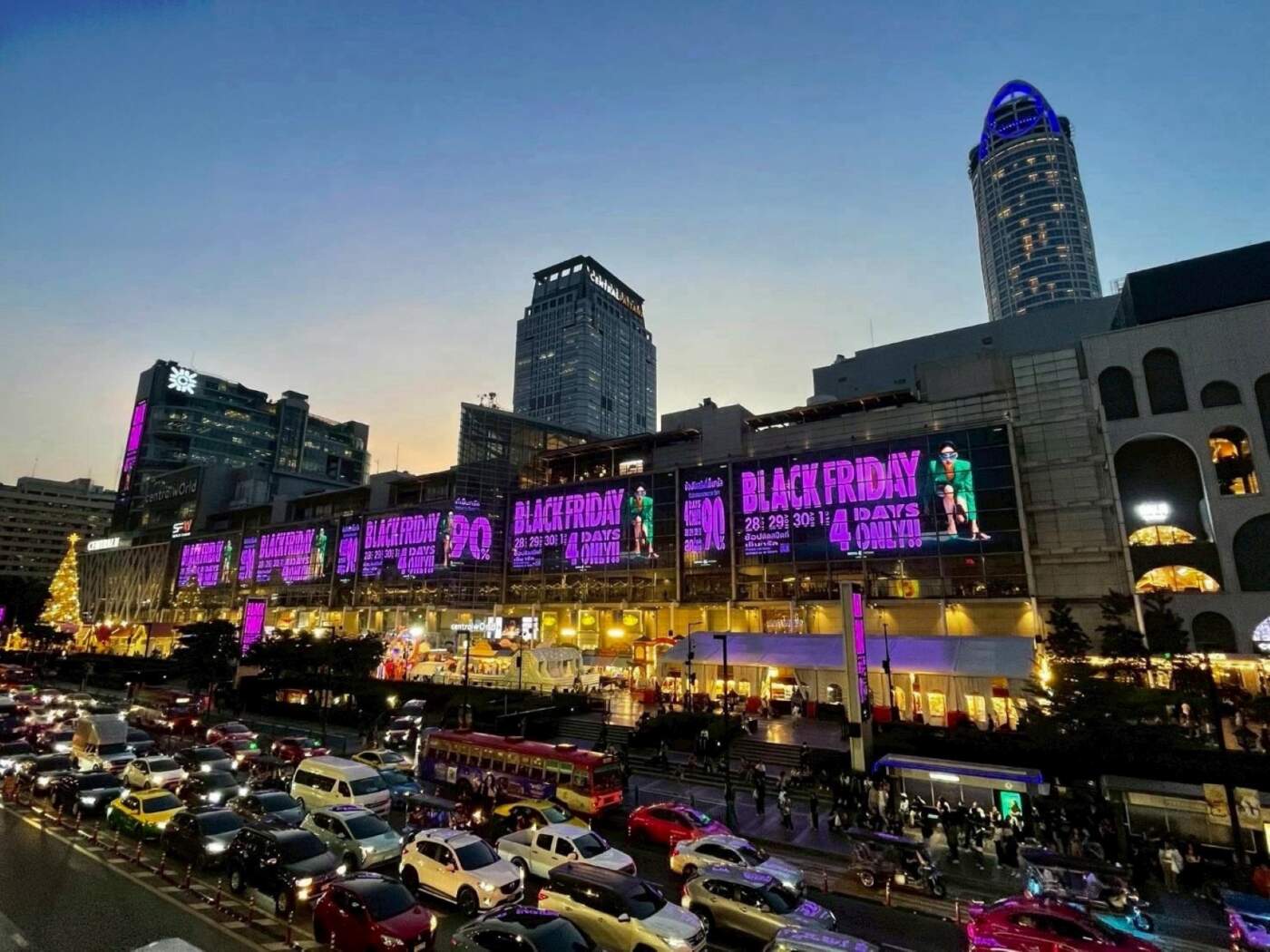 เซ็นทรัลพัฒนา ทุบสถิติ Black Friday 2025 ยอดขายพุ่ง 24%