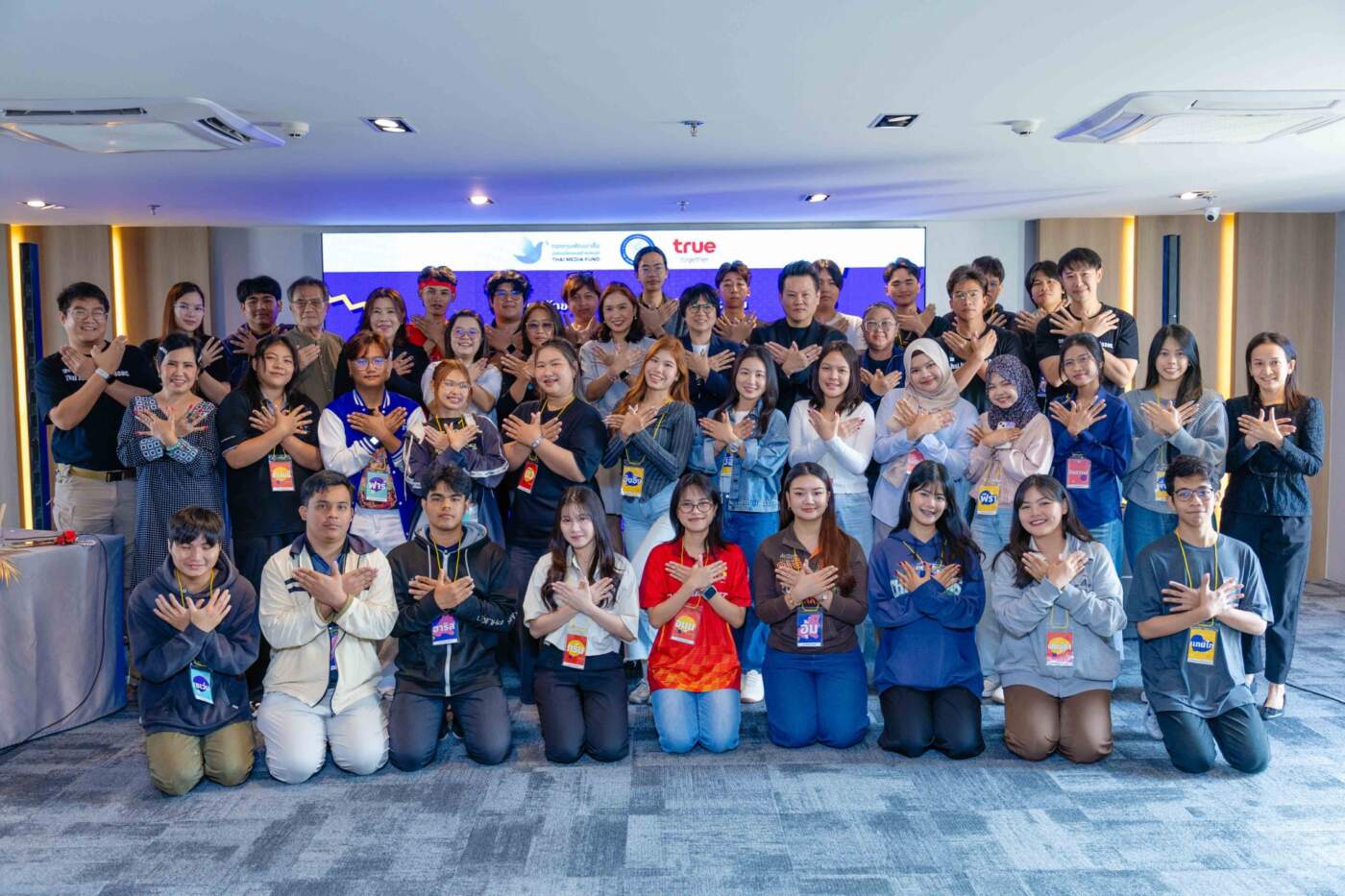 ทรู ผนึก สมาคมนักข่าวฯ ปั้น "นักข่าวพิราบน้อย รุ่น 28" ชูทักษะ AI ยุคเปลี่ยนผ่าน
