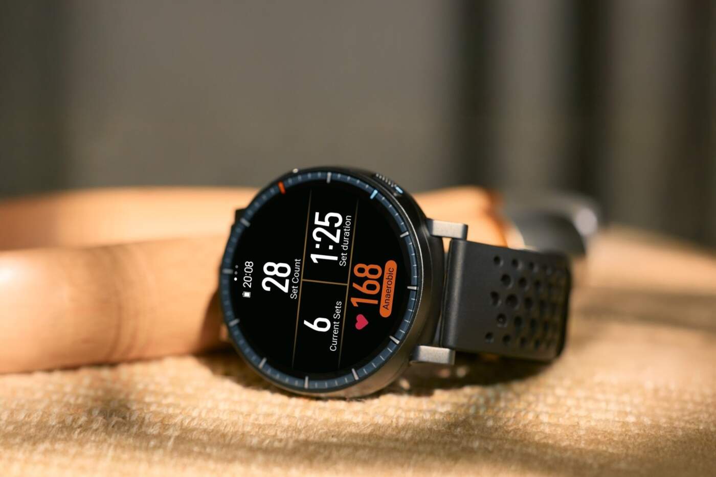 Amazfit Active Max สมาร์ทวอทช์สายลุยอัปเกรดใหม่ จอชัด 3,000 nits แบตอึด 25 วัน พร้อมระบบ AI โค้ชส่วนตัว