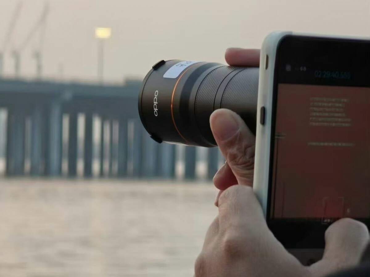 หลุดภาพจริง! OPPO Find X9 Ultra มาพร้อมเลนส์เสริม 300mm