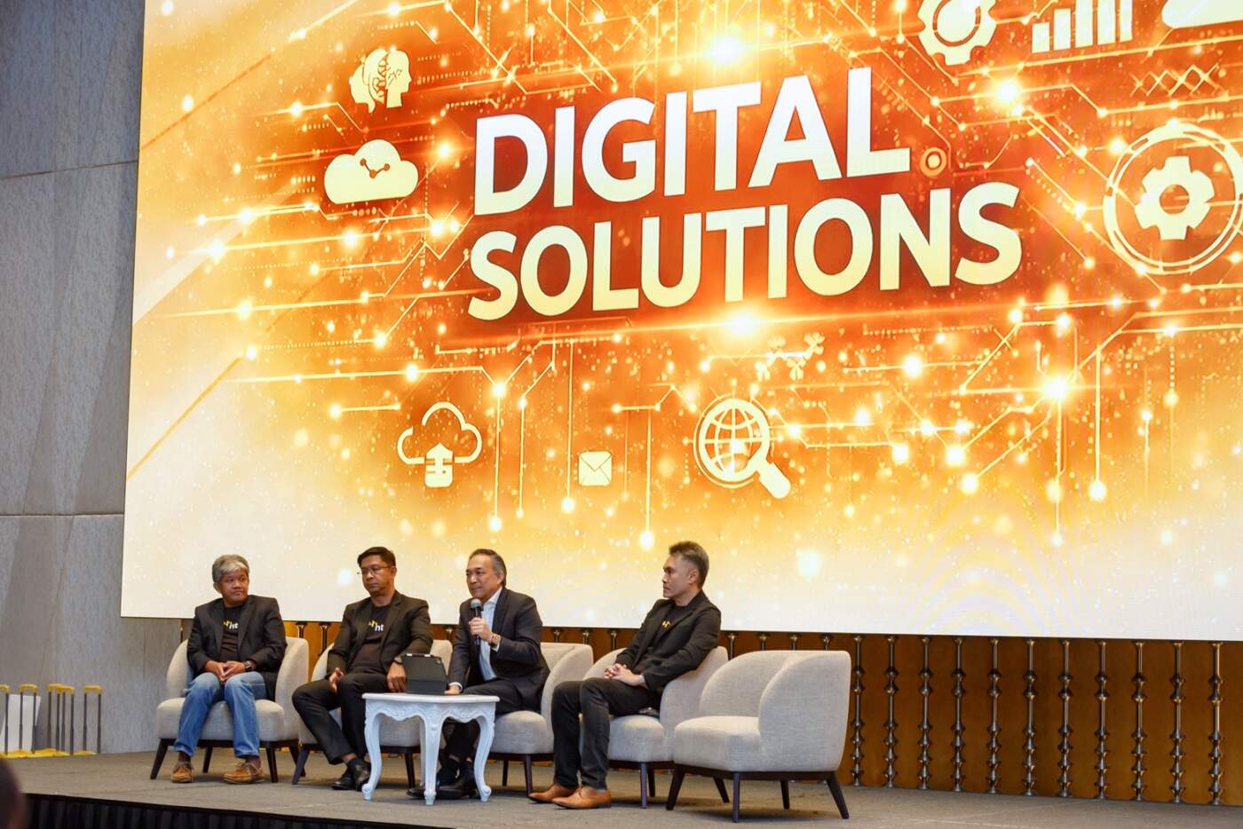 NT กางแผนปี 2569 รุกธุรกิจ Cloud - AI เต็มสูบ ดันไทยฮับดิจิทัลอาเซียน