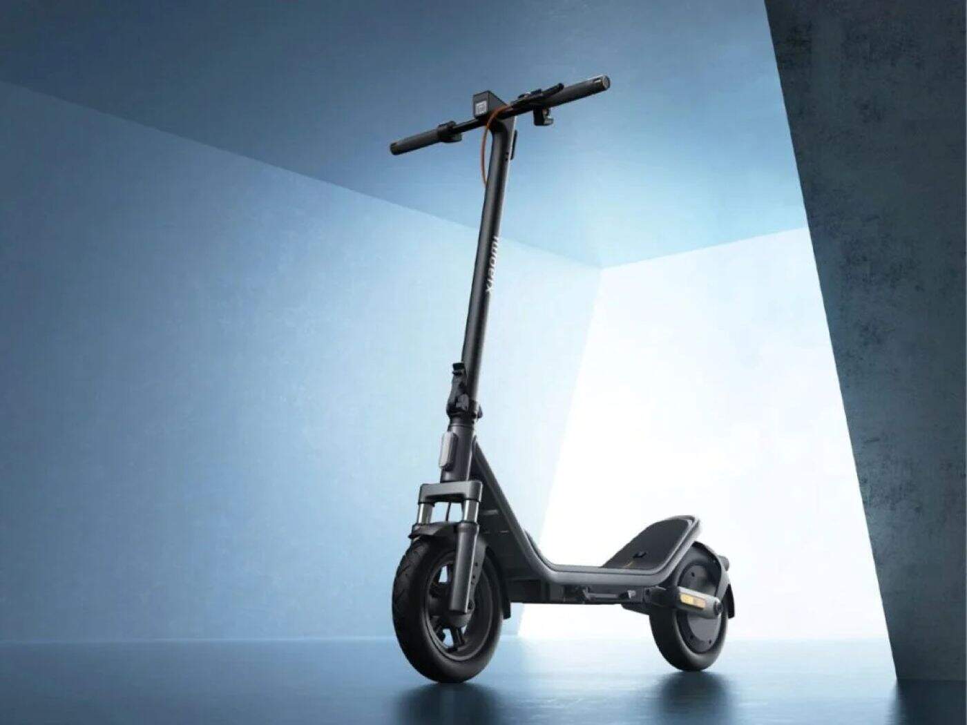 Xiaomi Electric Scooter 6 Series เตรียมบุกยุโรป กุมภาพันธ์นี้ พร้อมตัวท็อปสีเหลืองสุดจี๊ด