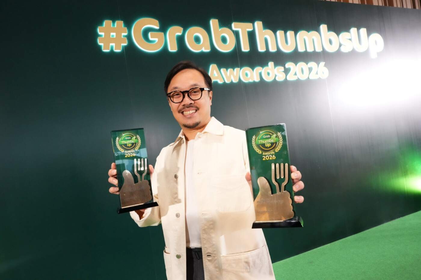เซ็นทรัลพัฒนา ผงาดคว้า 2 รางวัล Grab ThumbsUp Awards 2026 ตอกย้ำเบอร์หนึ่ง Food Destination ของไทย