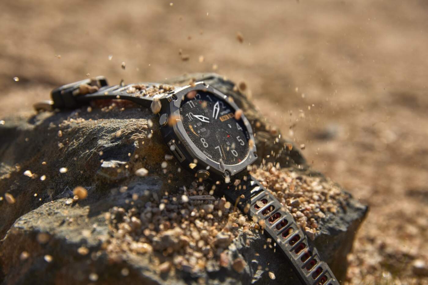 Amazfit เปิดตัว T-Rex Ultra 2 สมาร์ทวอทช์ไทเทเนียม ลุยเอ็กซ์สตรีมได้ทุกมิติ