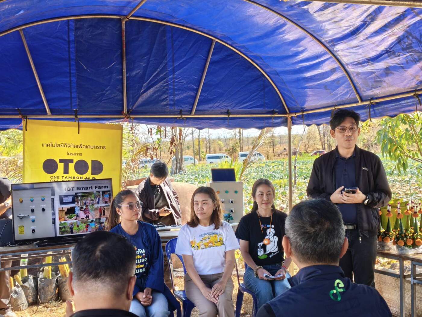 ดีอี บุกนครพนม ยกระดับ "OTOD-ศูนย์ดิจิทัลชุมชน" ดันสมาร์ทฟาร์มกล้วยเพิ่มรายได้ชุมชน
