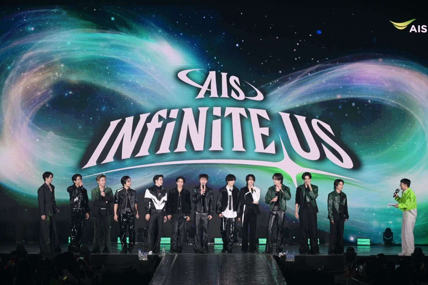 AIS ขอบคุณลูกค้า 52 ล้านราย จัดงาน ‘AIS INFINITE US’ ดึง BUS - GELBOYS สร้างปรากฏการณ์ความบันเทิงไร้ขีดจำกัด