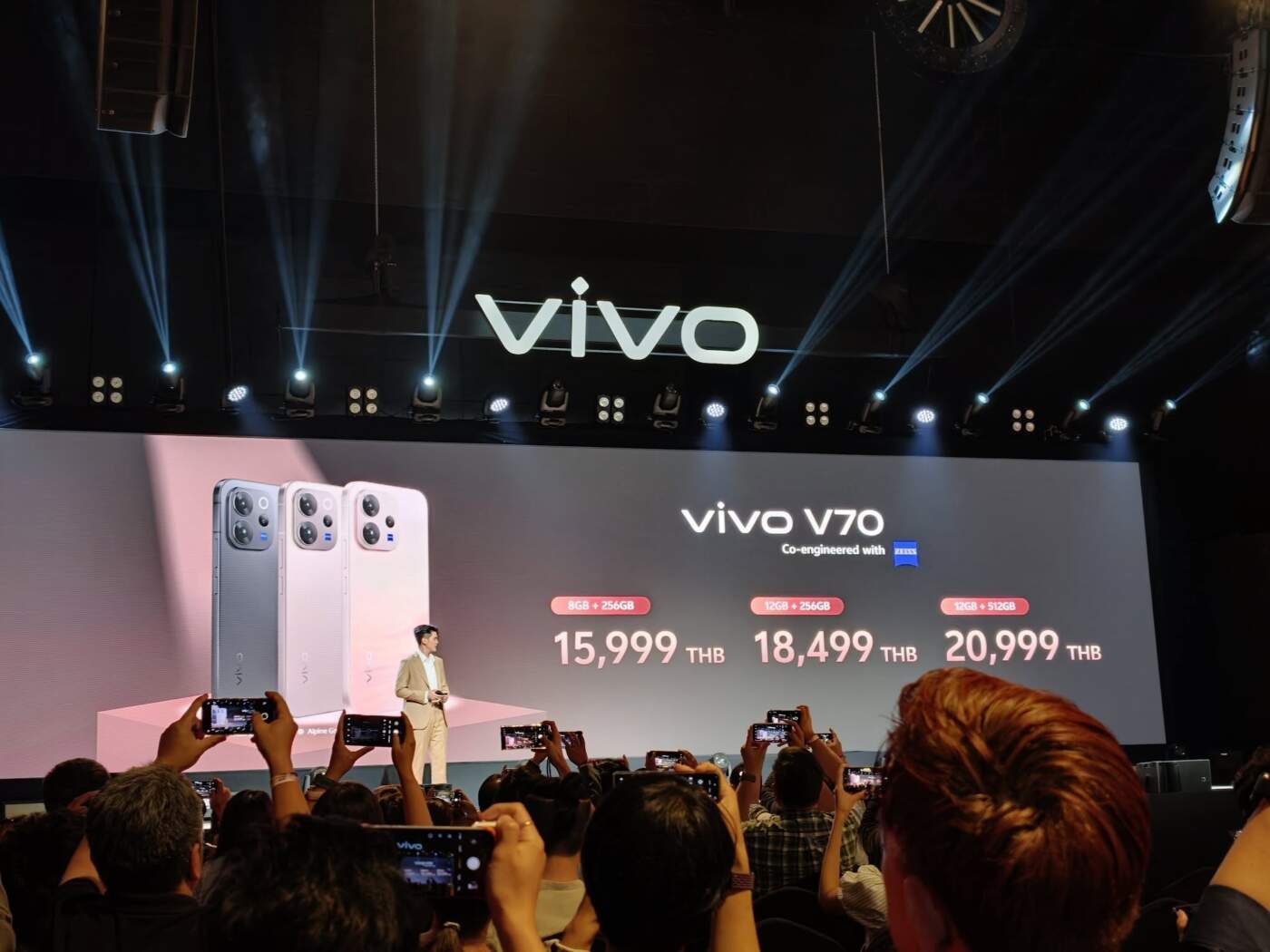 vivo V70 เปิดตัวแล้ว ชูกล้อง ZEISS เสกพอร์ตเทรตสวยระดับลูกรักพระเจ้า เริ่มต้น 15,999 บาท