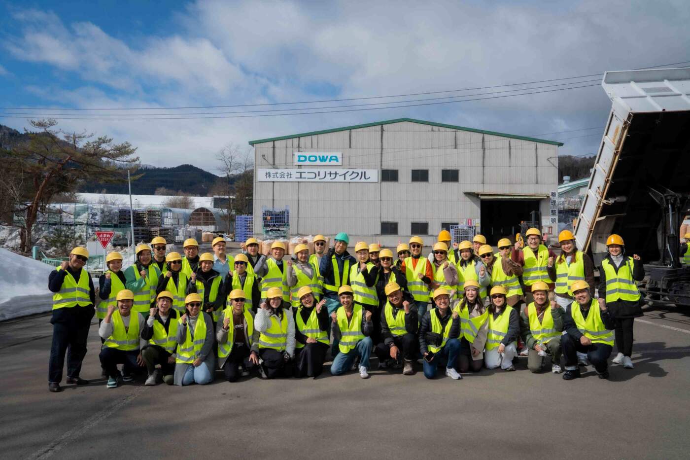 AIS ผนึก เซ็นทรัล-JAL พาลัดฟ้าดูงานรีไซเคิลญี่ปุ่น ปักหมุดโมเดลจัดการ E-Waste ระดับโลก
