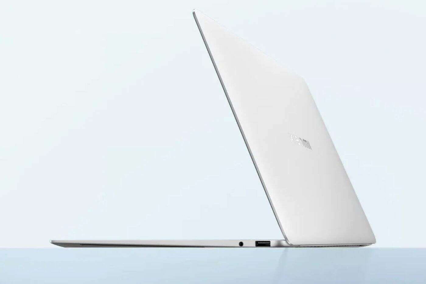 เตรียมเปิดตัว Xiaomi Book Pro 14 โน้ตบุ๊กเรือธงในรอบ 3 ปี เบาหวิว 1.08 กก. ขุมพลัง Intel Core Ultra