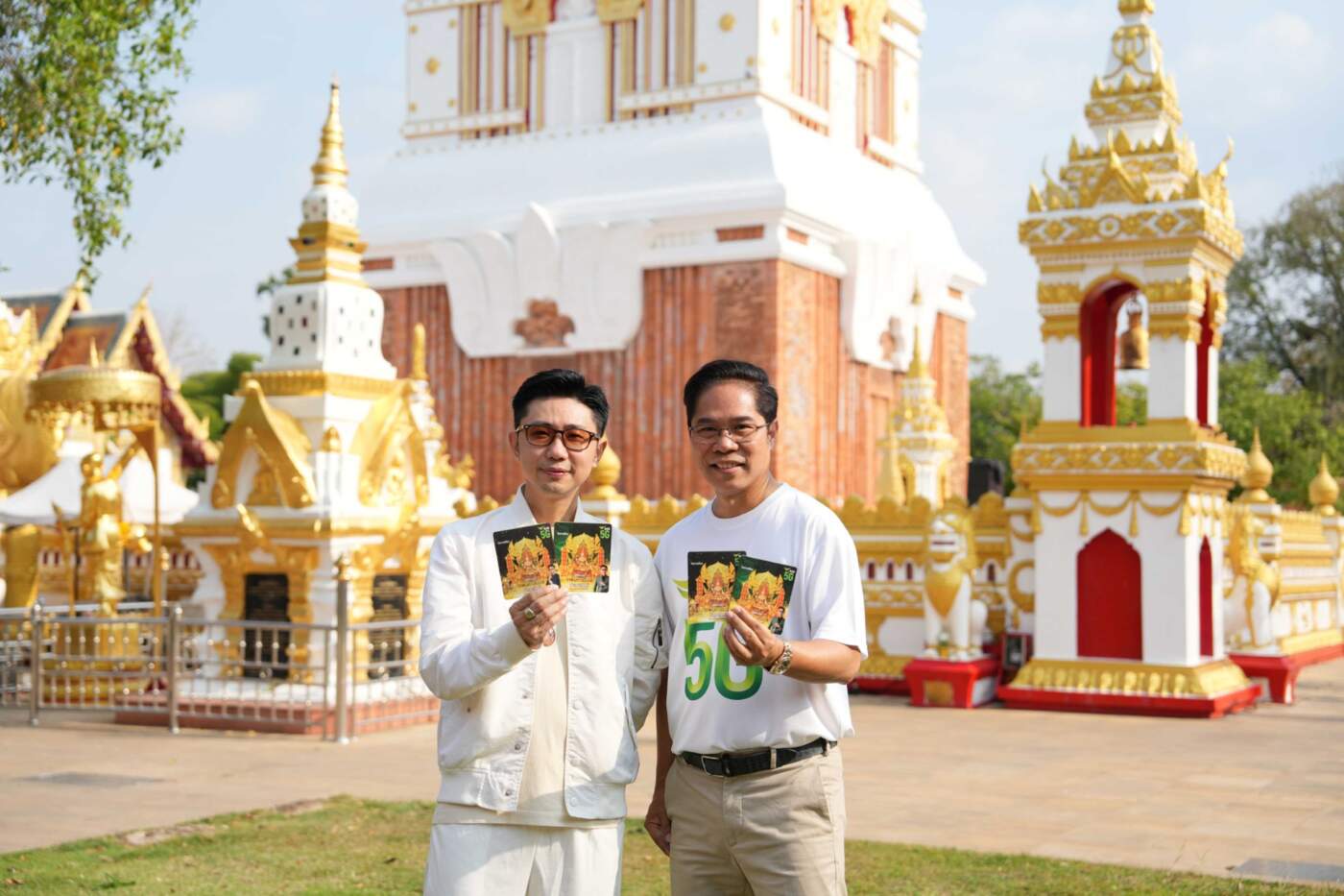 AIS เปิดตัว "ซิมเทพมหาสมบัติ" เบอร์มงคลพลิกชีวิตยุคดิจิทัล เริ่มต้น 199 บาท