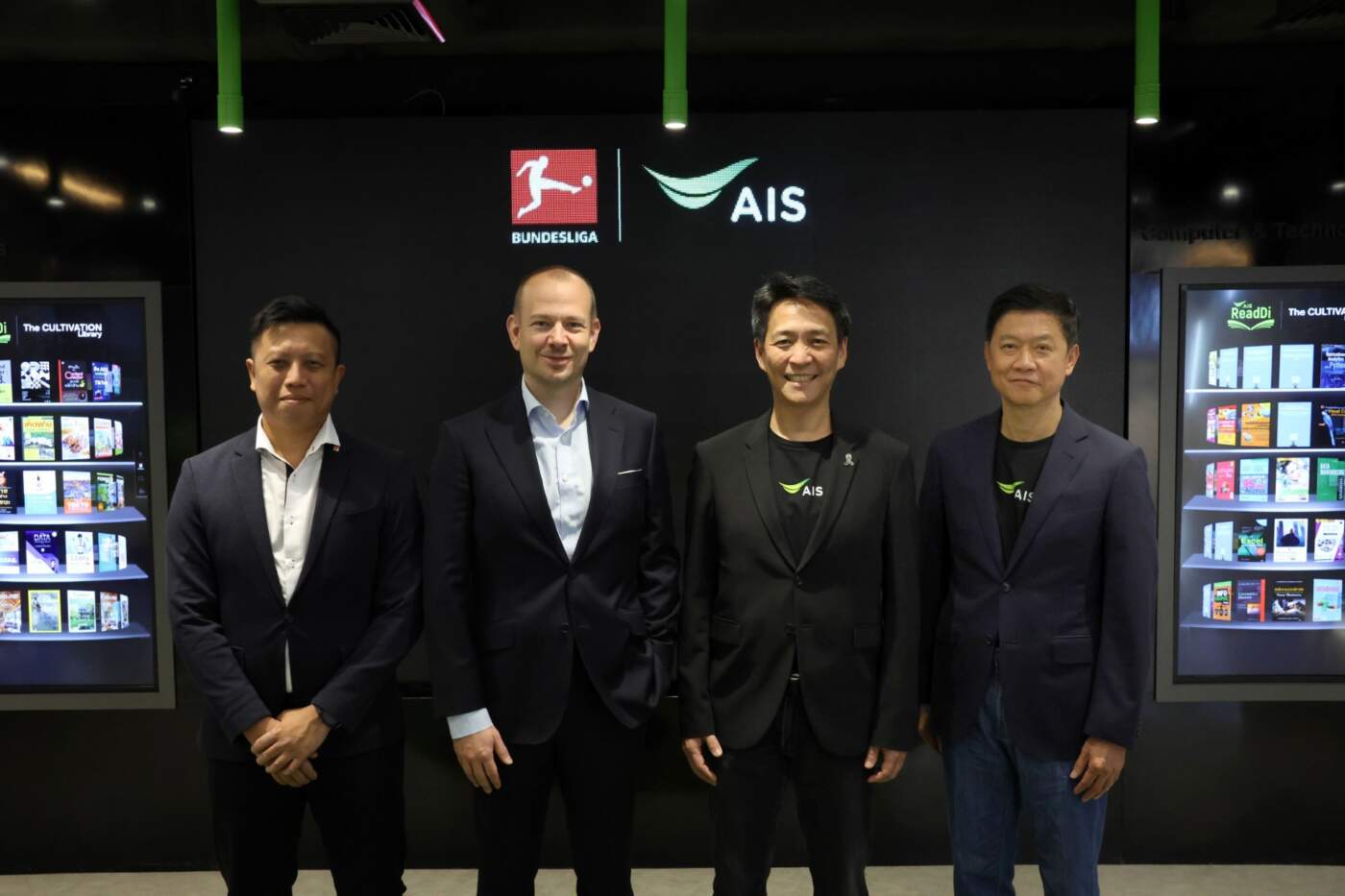 AIS คว้าสิทธิ์ยิงสด "บุนเดสลีกา" ยาว 3 ปี พร้อมปั้นโปรเจกต์ยักษ์หนุนบอลไทยสู่สากล