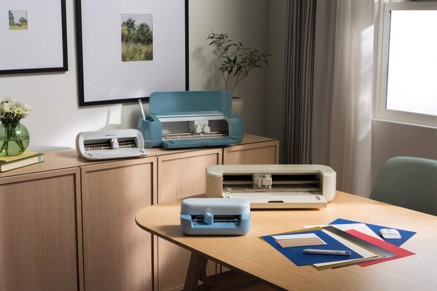 อาร์ทีบีฯ รุกตลาด Creator Economy เปิดตัว 4 เครื่องตัดอัจฉริยะ Cricut ชูเทคโนโลยี AI Design ปั้น SME ยุคใหม่