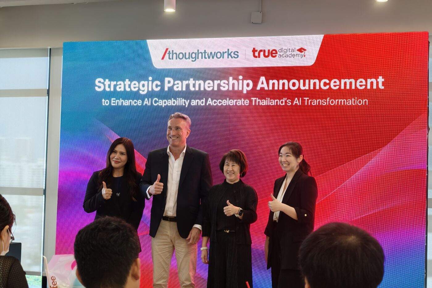 ทรู ดิจิทัล อคาเดมี จับมือ Thoughtworks ปั้นโมเดล ‘PromptSphere’ เร่งสปีดธุรกิจไทยสู่ AI-First Organization